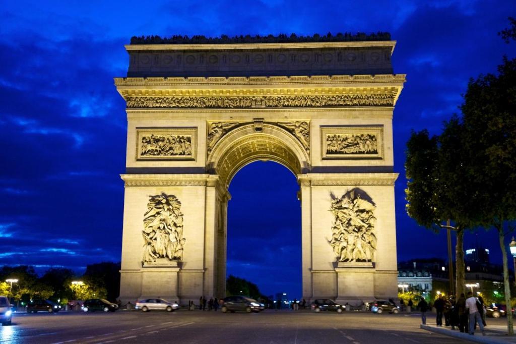 ++++ Chambre Privee Chez L Habitant Arc De Triomphe / Private Room Arc De Triomphe ++++ Paris Luaran gambar